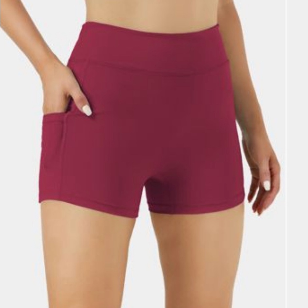 HALARA Women's Softly Airy High Waisted Shorts with Pocket NWT